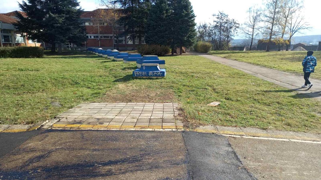 IMG-226f267e2f5e4ca38640f1496b32fef8-V