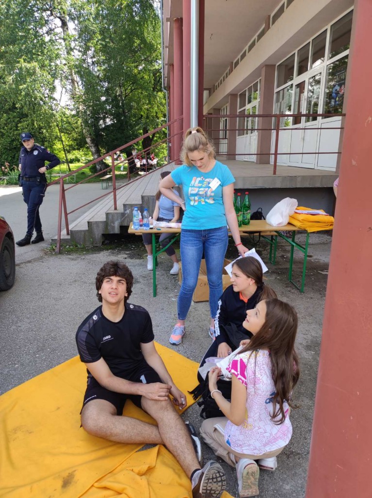 IMG-44431e745c878e5589c7b2de38a81fb5-V