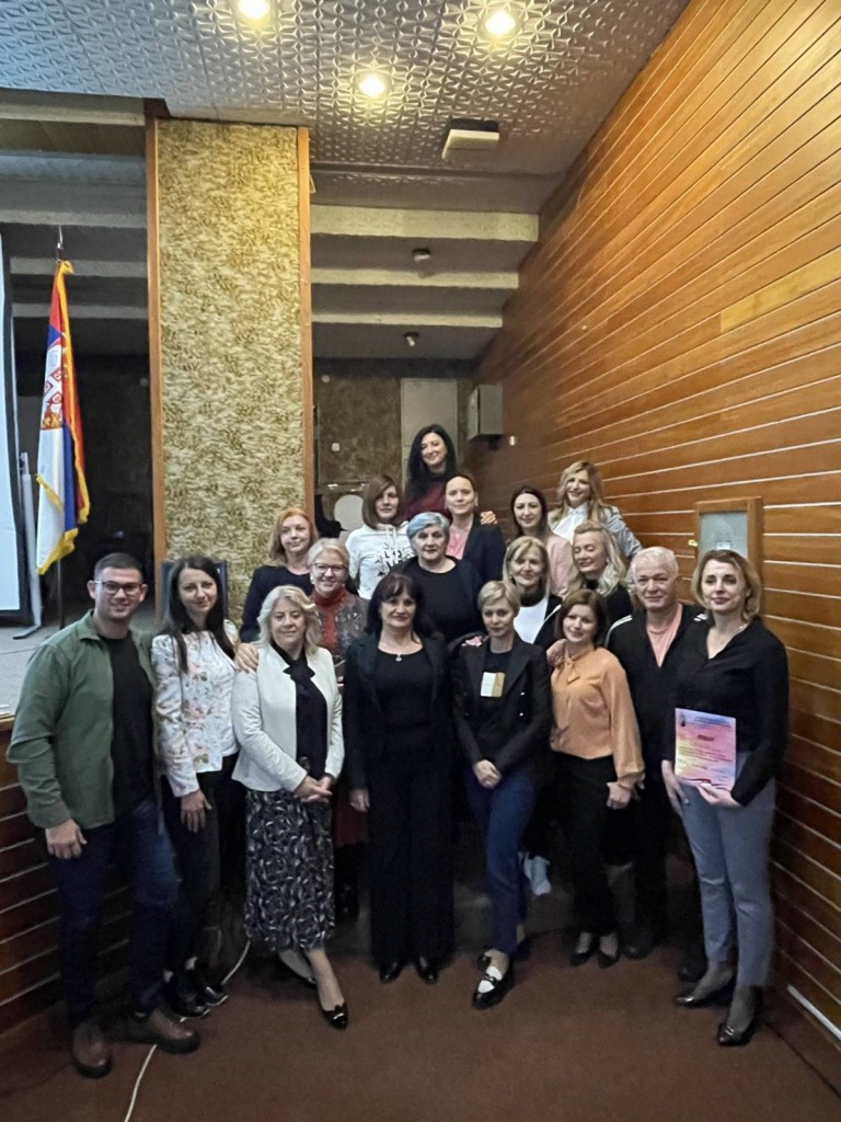 IMG-72e42eee87111985865ba96cb448a36f-V