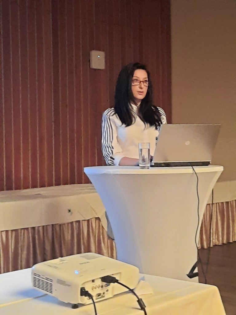 IMG-e14b2079ce749486458b15cddadeb804-V