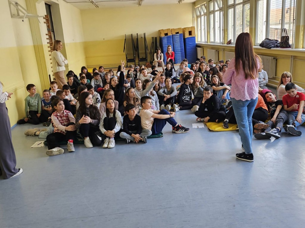 IMG-987df6b8e8c8cfba273ef5ccb8968038-V